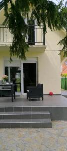 Vikendica Mir Čortanovci