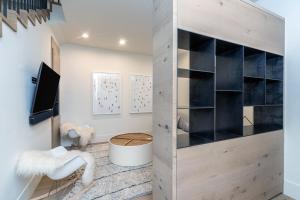 San Juan 103 by Exceptional Stays