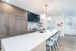 San Juan 103 by Exceptional Stays