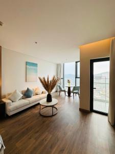 Incense Burner Homstay