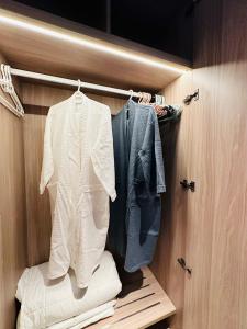 Incense Burner Homstay