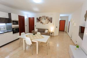 Grace - Apartment with large veranda, Otranto