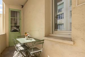 Elégant et moderne T4 à 100M de La Croisette