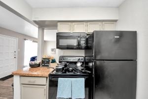 Galleria,10mins NRG, Sleep7, Work frm hme, Med Center