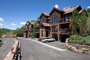 Terraces 101 by Exceptional Stays