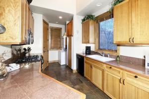 Terraces 602 by Exceptional Stays