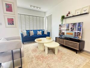 Modern 2-Bed Apartment, Sleeps 5, Free Parking, Netflix, New built