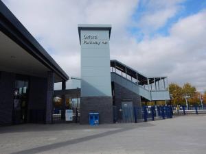 Modern 2-Bed Apartment, Sleeps 5, Free Parking, Netflix, New built