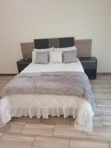 Leonella Luxury Apartment