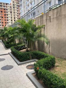 Comfortable 2 bedroom apartment with pool in Miramar