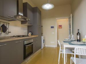 Apartment Oliver by Interhome