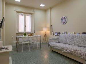 Apartment Oliver by Interhome