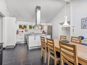 Holiday Home Prohor - 150m from the sea by Interhome