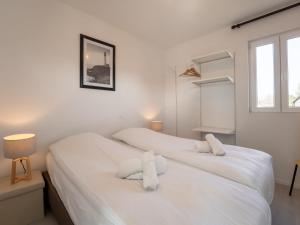 Holiday Home New Dahlia 17 by Interhome