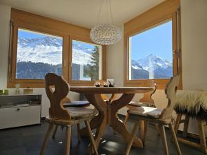 Apartment Ferienwohnung Sur Lai by Interhome