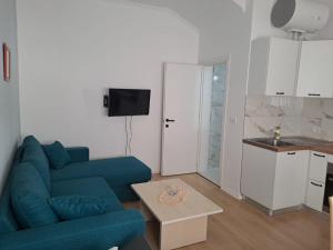 Vila Konti 42