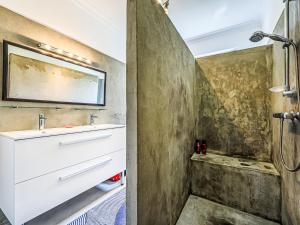 Maisons de vacances Holiday Home Maison de Kerinis by Interhome : photos des chambres
