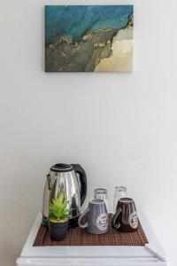 Lemon Trees Rooms & Studio