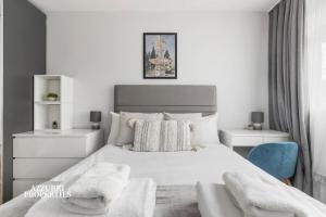 Relaxing 4BR Flat 3min walk to Celadonian Station