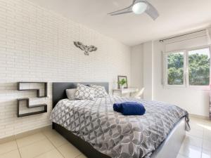 Apartment Puigmal by Interhome