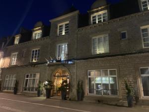 Hotels Hotel Victor Hugo : photos des chambres