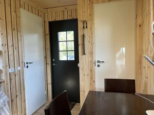 Marika Puhkeküla - Metsanurga Järvemaja