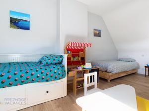 Maisons de vacances Maison Anemone - Vue mer - Crozon, Bretagne : photos des chambres