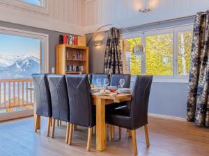 Chalet Chalet Roose by Interhome