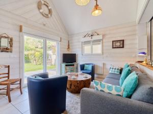 Maisons de vacances Holiday Home Chez Boubou by Interhome : photos des chambres