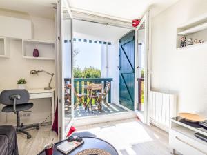 Apartment Maïtena by Interhome