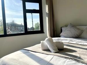 Elegant Family Home in Prestigious Neighborhood