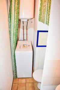 Apartment Caraibes-4 by Interhome