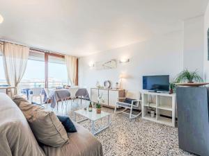 Appartements Apartment Le Suffren-2 by Interhome : photos des chambres