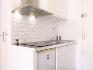 Apartment Les Raisins dOr-4 by Interhome