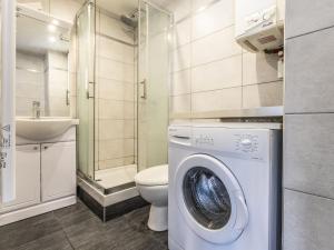 Apartment Les Raisins dOr-4 by Interhome