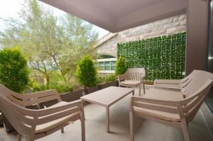 Royal Olive Residence