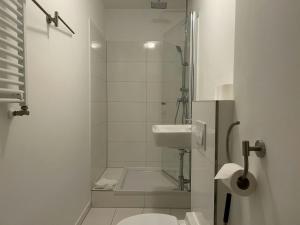 Modernes 1-Zimmer Apartment mit 2 Einzelbetten in Offenbach bei Frankfurt