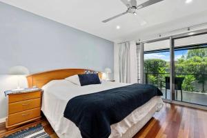 Tropical Retreat with BBQ Deck