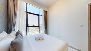 Azizi Riviera 47 - Sophisticated One Bedroom