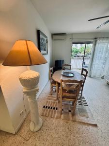 Beau T2, aperçu mer et accès plage