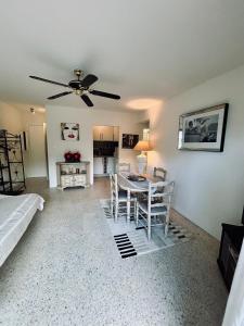 Beau T2, aperçu mer et accès plage