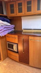 TOP LAGE 2 Personen Volkach Wohnwagen Luxus