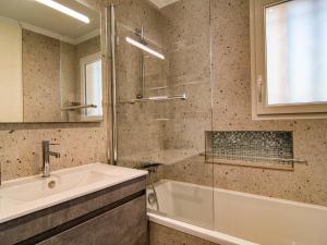 Maisons de vacances Holiday Home Villa Azurine by Interhome : photos des chambres