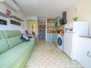 Apartment La Frégate-14 by Interhome