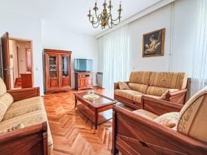 Holiday Home Helen by Interhome