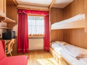 Apartment Corte dei Larici by Interhome