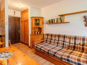 Apartment ai Fiori by Interhome