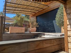Maisons de vacances Lodge Les Oliviers : photos des chambres