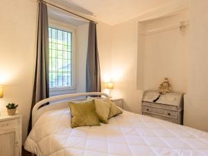 Apartment Casa Lake Gemma-5 by Interhome