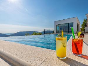 Villa Vila 72 by Interhome